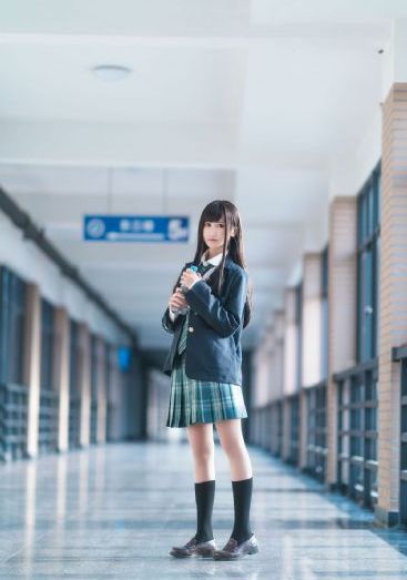 小女孩把东西塞进口袋_BD英语日本电影免费