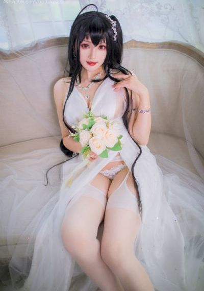 被黑人中出美熟女中文字幕_BD英语完整版观看