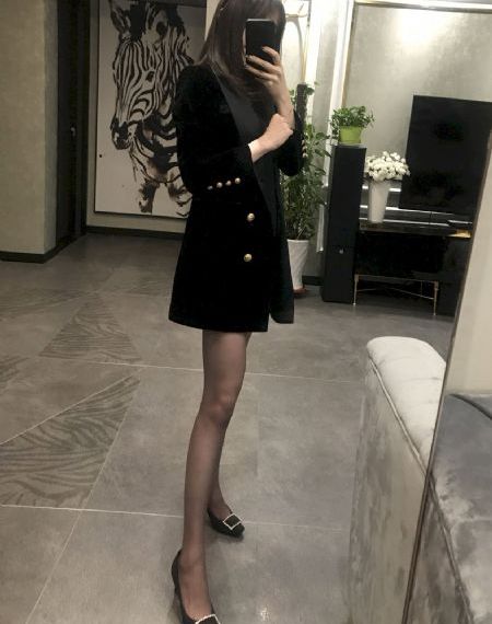 网红尤物爆乳麻酥酥自慰_DVD超清免费观看
