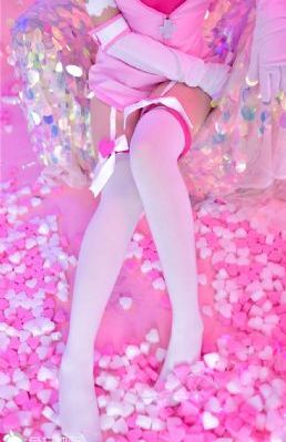被骗穿上sm乳胶拘束衣视频_1080P免费观看韩国