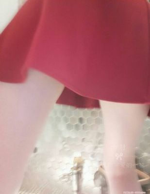 我胸太大班里男生总是摸_4K免费观看电视剧