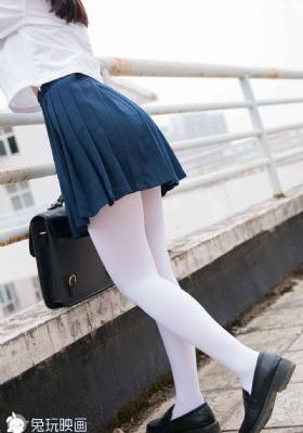 国产美女裸体免费久久大片_高清手机免费观看完整