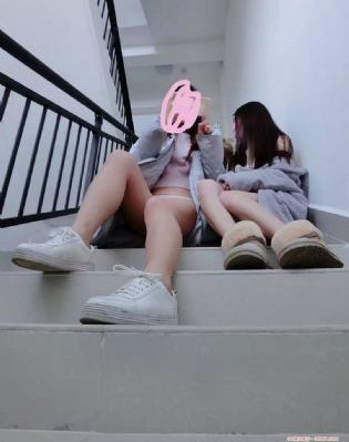 一女被三男伦流澡到高潮的动漫_高清视频在线观看