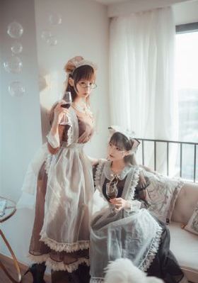 激情自拍偷拍_有字幕完整版